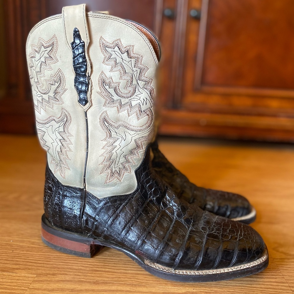 Dan Post 11B leather cowboy boots